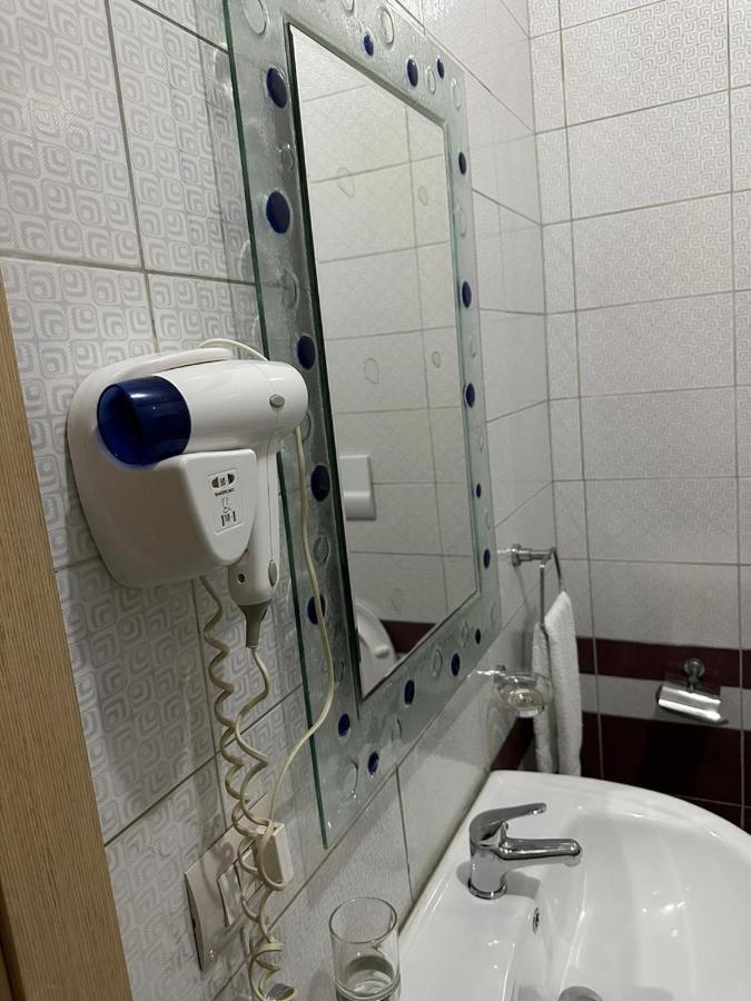 Hotel Gjuta Farke e Madhe 외부 사진