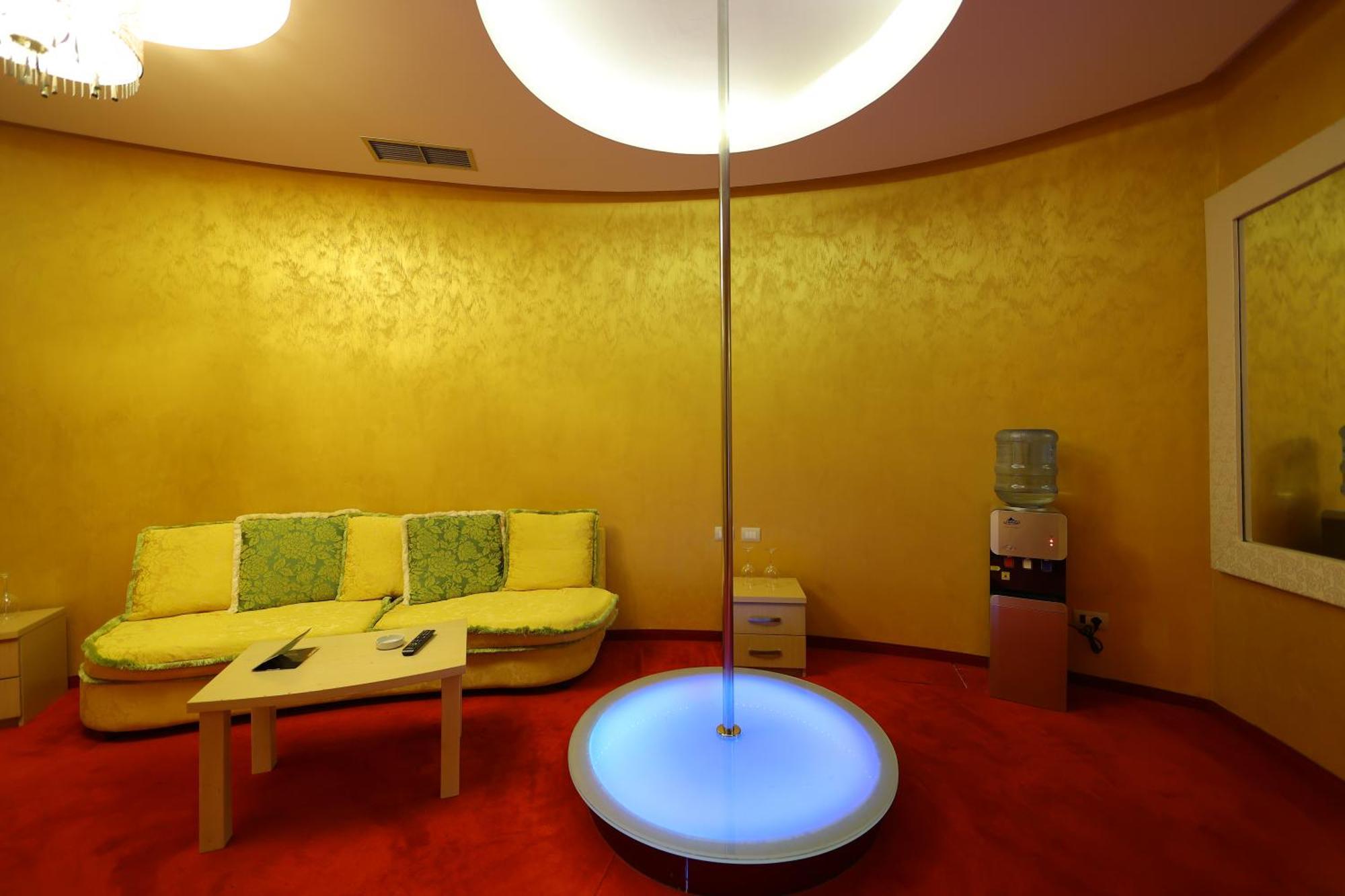Hotel Gjuta Farke e Madhe 외부 사진