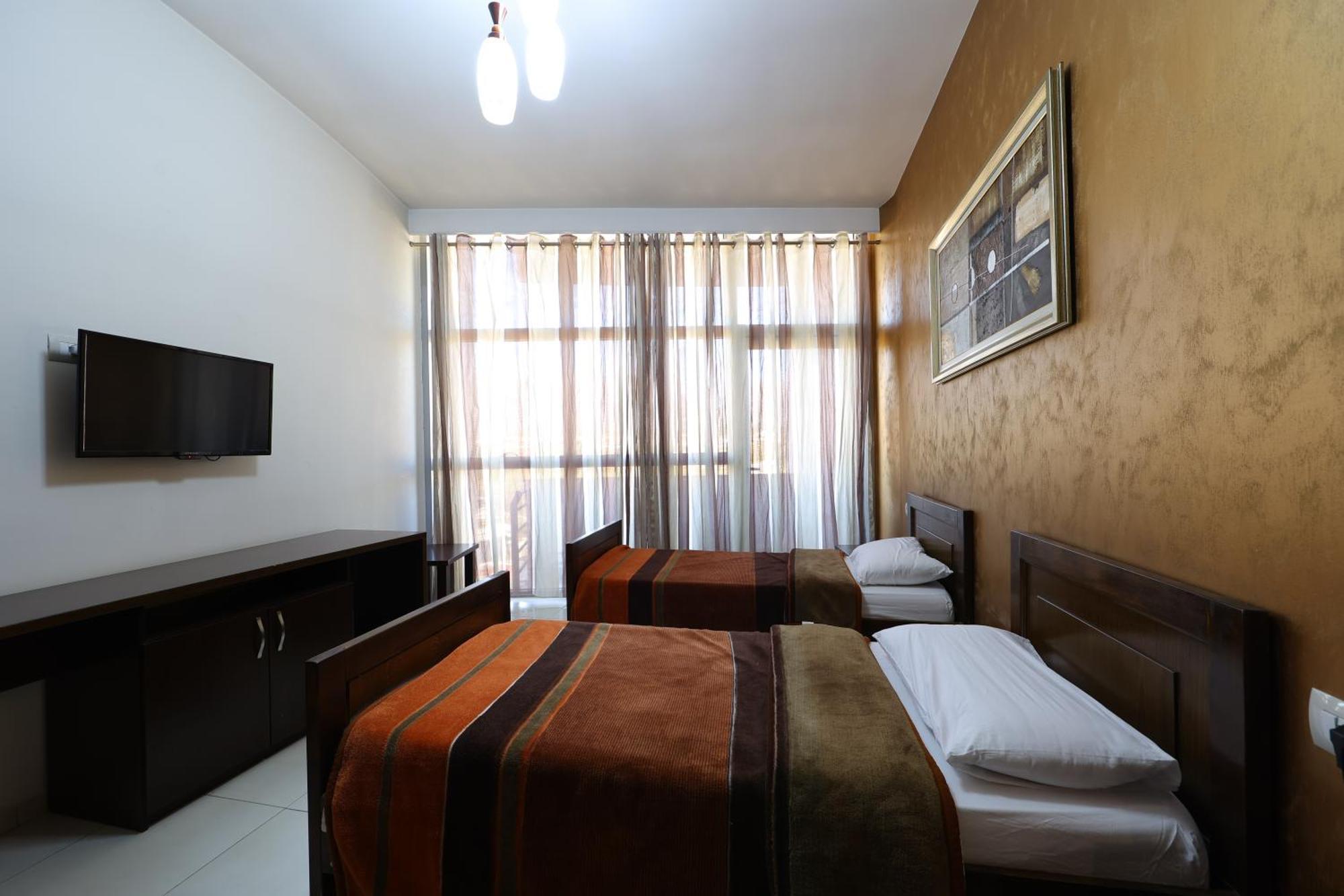 Hotel Gjuta Farke e Madhe 외부 사진